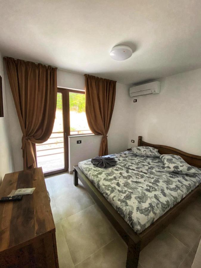 דירות דובובה Vila Levitas מראה חיצוני תמונה